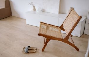 Krzesła Nardi – połączenie designu, trwałości i komfortu